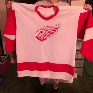Red Wings Jersey
